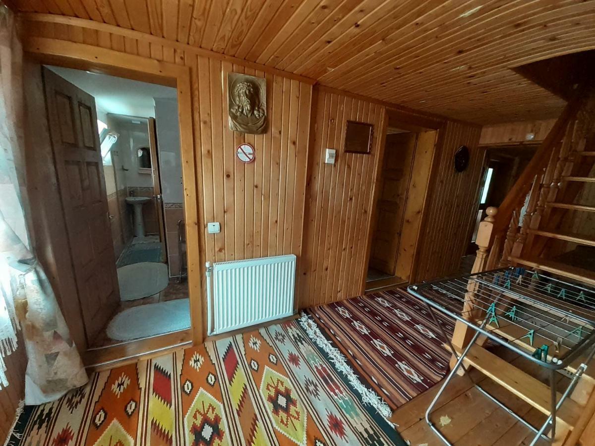 Kатруся Ξενοδοχείο Γιαρέμτσε Εξωτερικό φωτογραφία